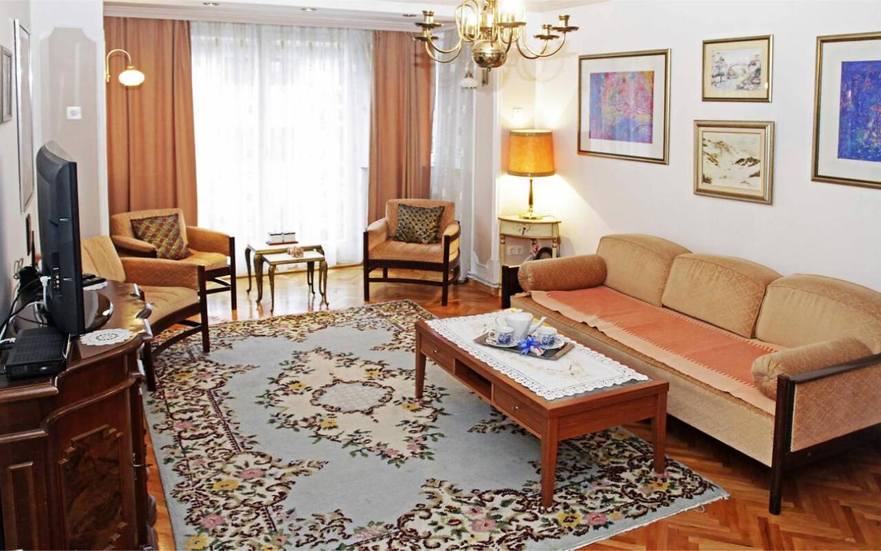 Academy Of Art Apartment Sarajevo Luaran gambar